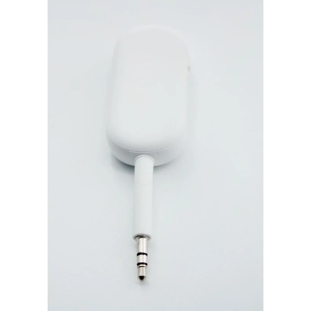 BT-13 2-in-1 Wireless Audio Adapter Bluetooth Receiver Transmitter White 3.5mm